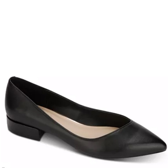 Kenneth Cole Women's Camelia Pointed Toe Flats